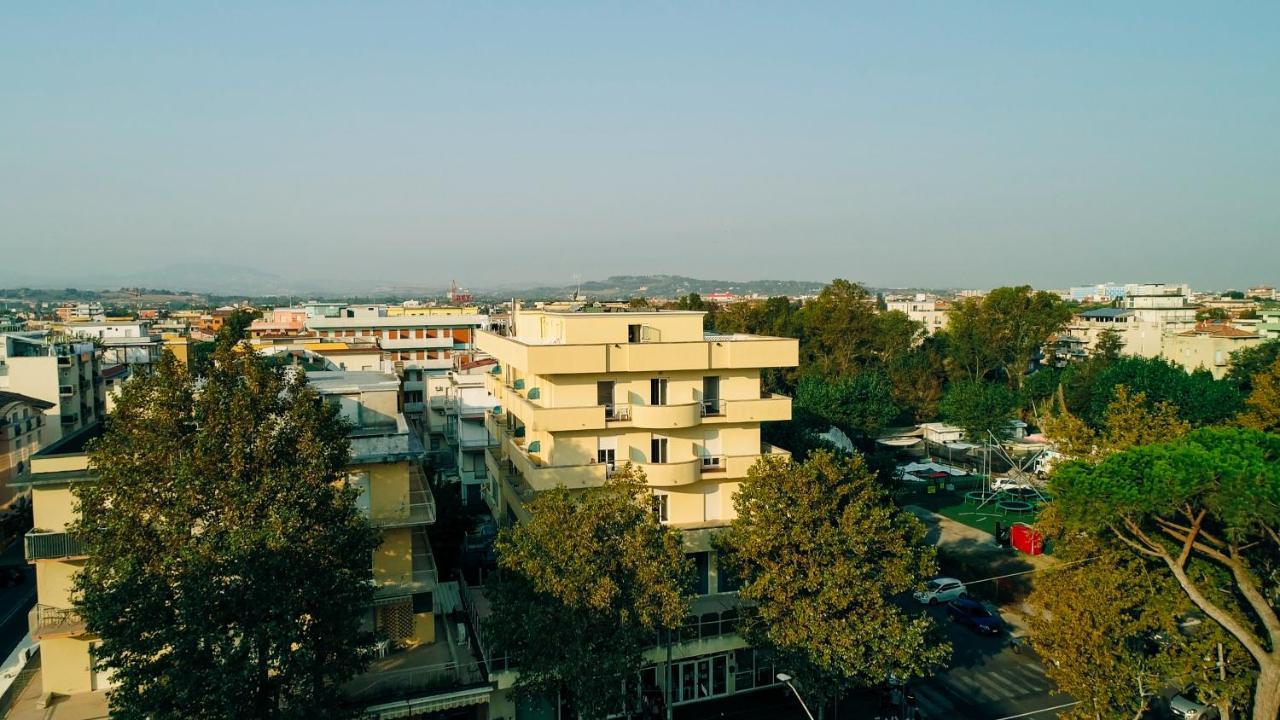 Hotel Beverly Rimini Luaran gambar